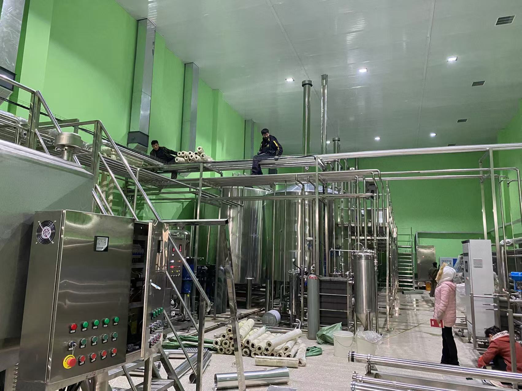 平定精酿啤酒设备厂—精酿啤酒设备制造：传承工艺与创新科技的交融